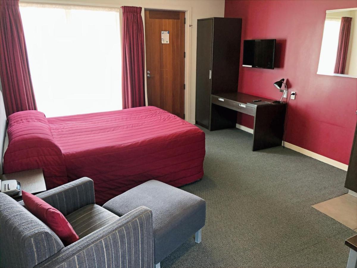 Arena Lodge Palmerston North Buitenkant foto