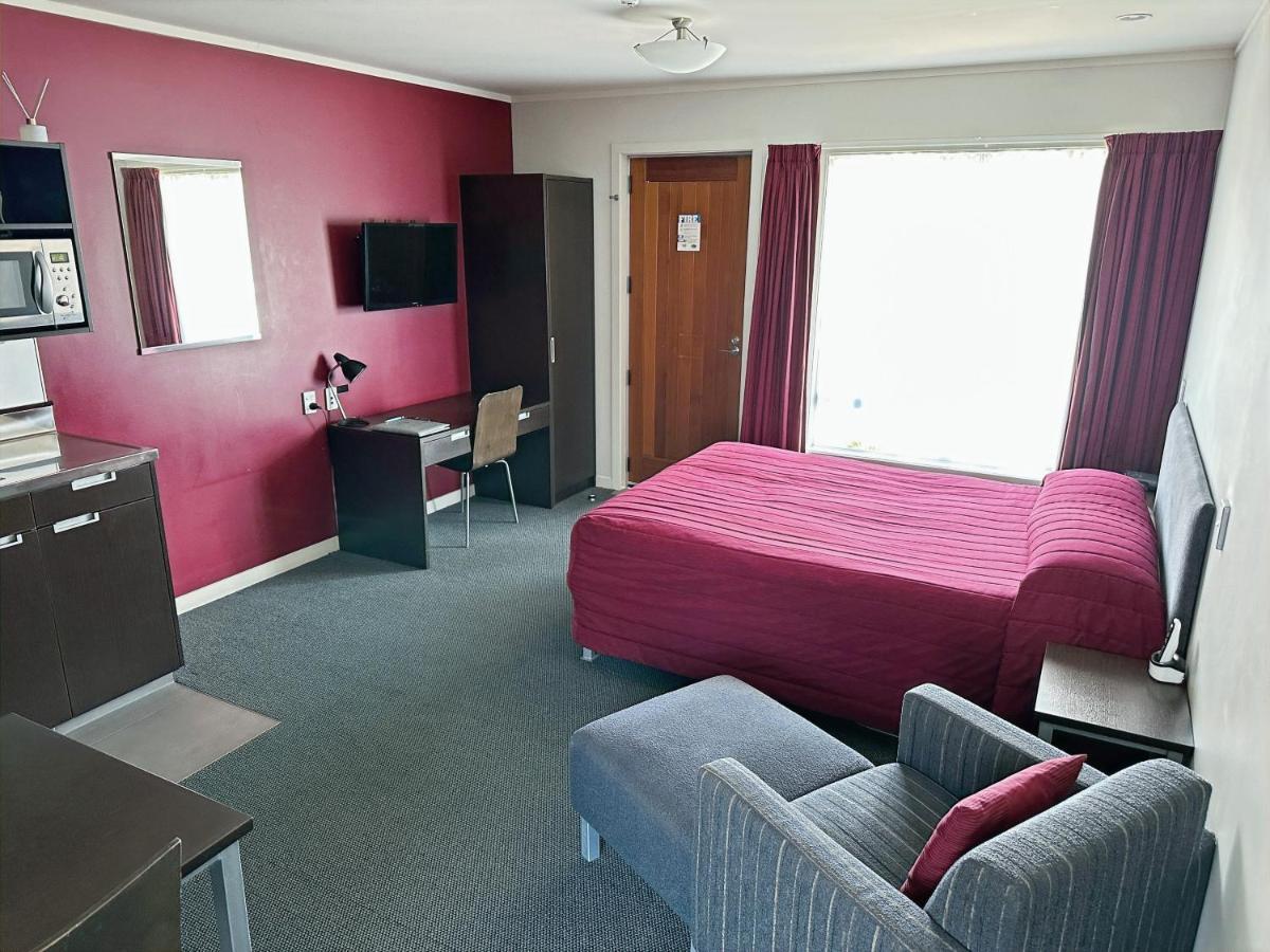 Arena Lodge Palmerston North Buitenkant foto