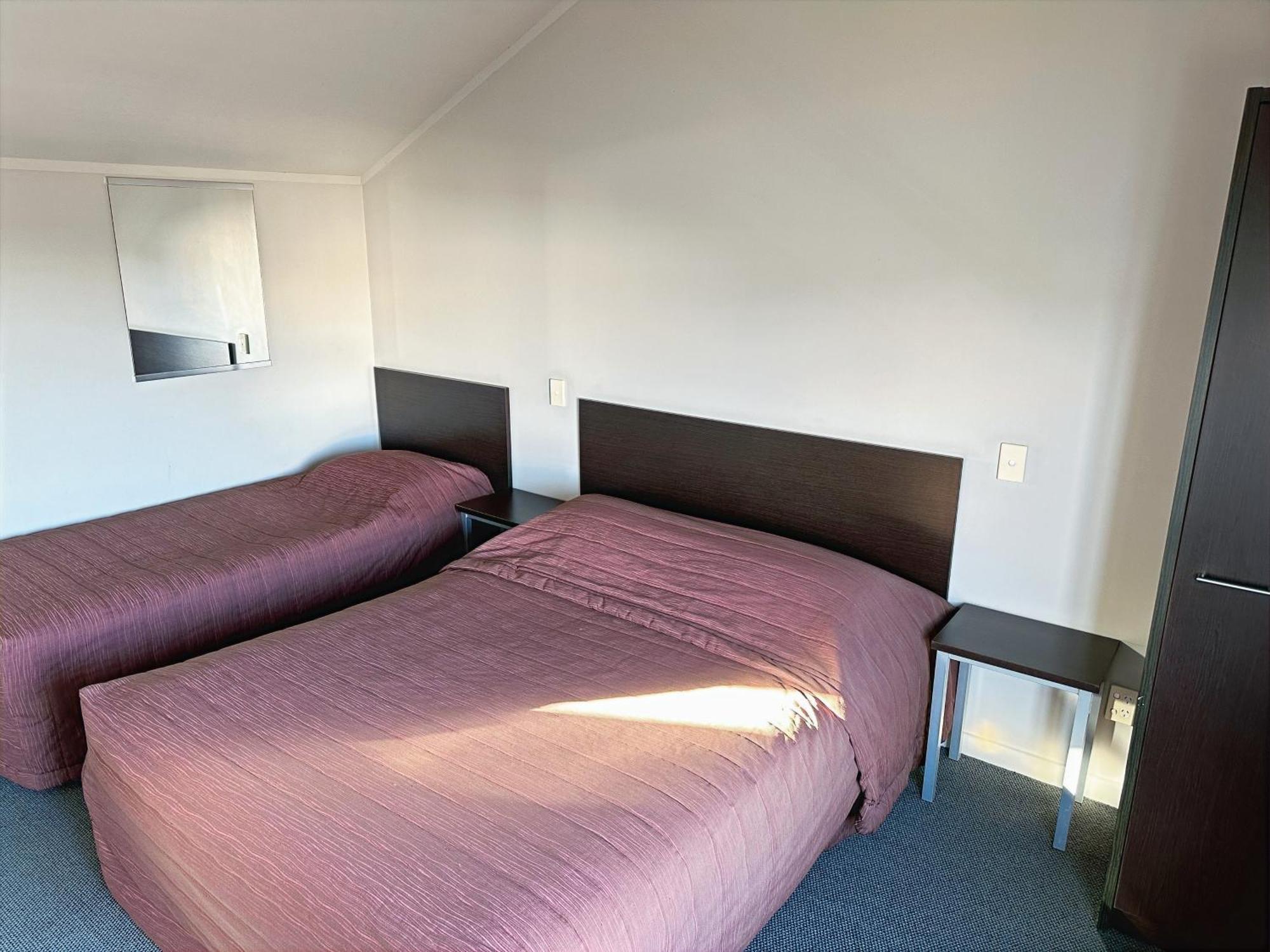 Arena Lodge Palmerston North Buitenkant foto