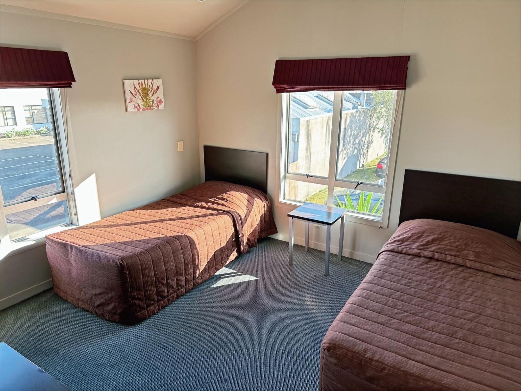 Arena Lodge Palmerston North Buitenkant foto