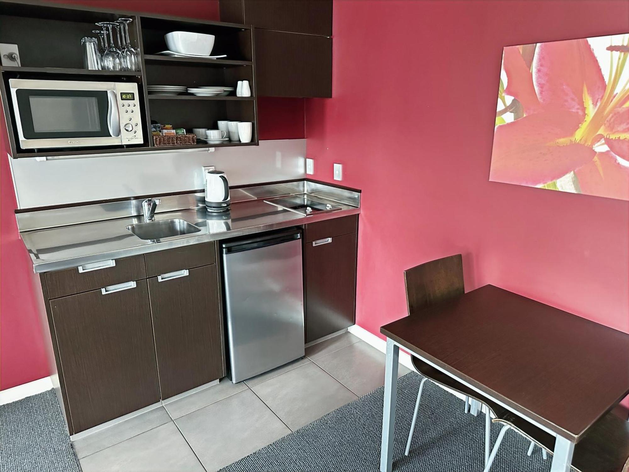 Arena Lodge Palmerston North Buitenkant foto