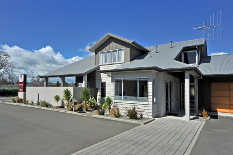 Arena Lodge Palmerston North Buitenkant foto